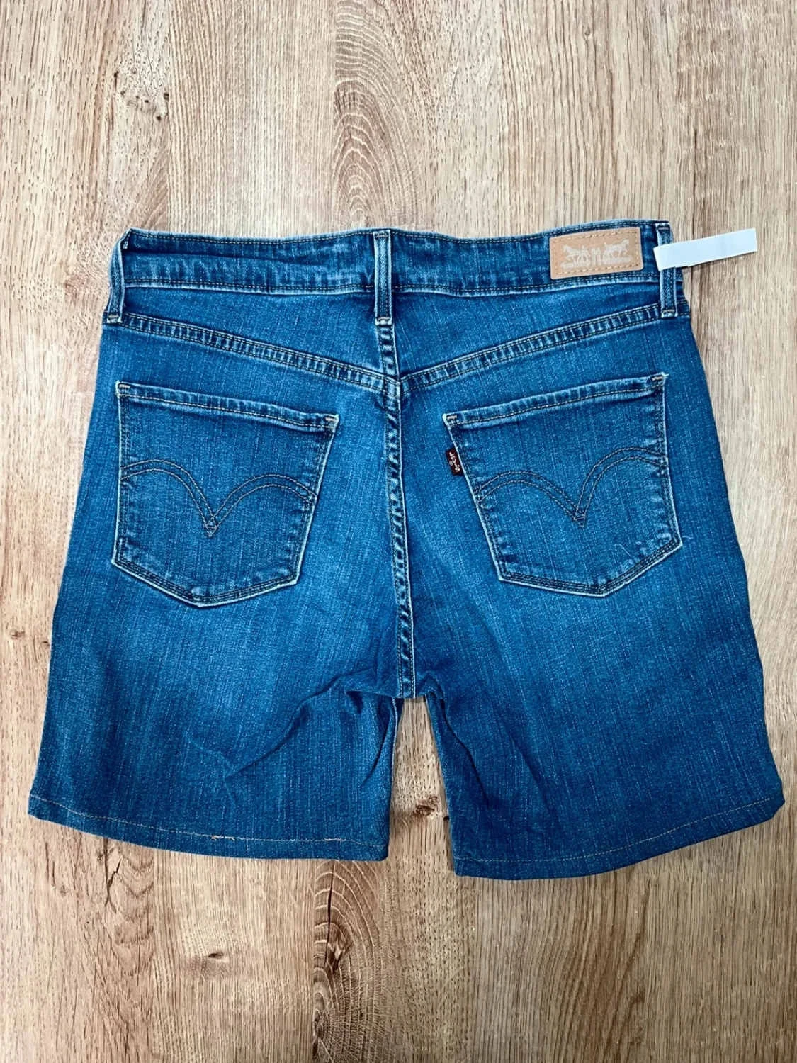 Short Levi's 6 - W28 femme 98% Coton Bleu délavé Slv004 – photo 3